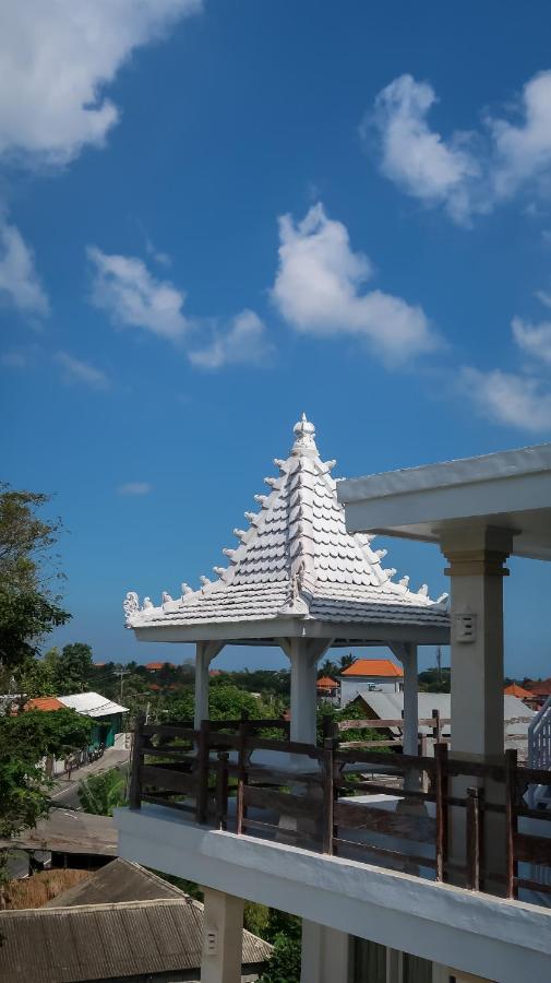 Lilis Ikvala Radha Hotel Canggu Exterior foto